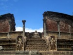 VATADAGE at POLONNARUWA, di isabpn