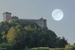 guarda la luna, di Nevilas70