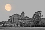 la luna e il castello, di Nevilas70